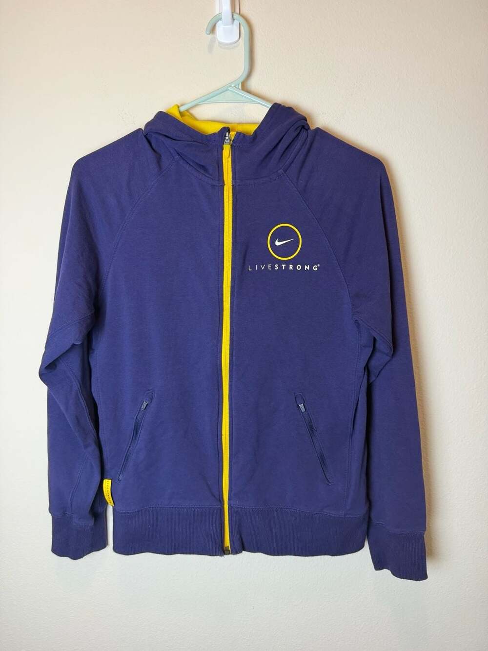 Nike Livestrong Dri-Fit Full Zip Hoodie Size L Purple Yellow